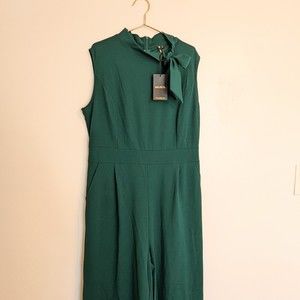 Miusol High Neck Green Sleeveless Jumpsuit with pockets XL